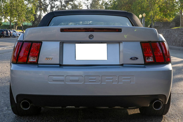 Used 2003 Ford Mustang Cobra RWD image 16