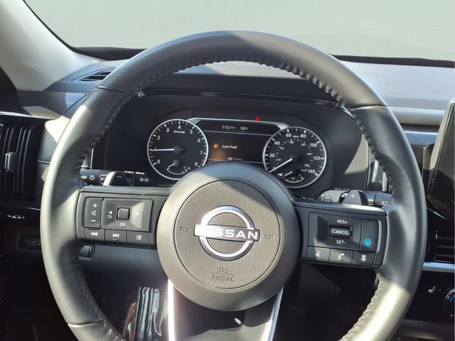 Used 2024 Nissan Pathfinder SV AWD/4WD image 11