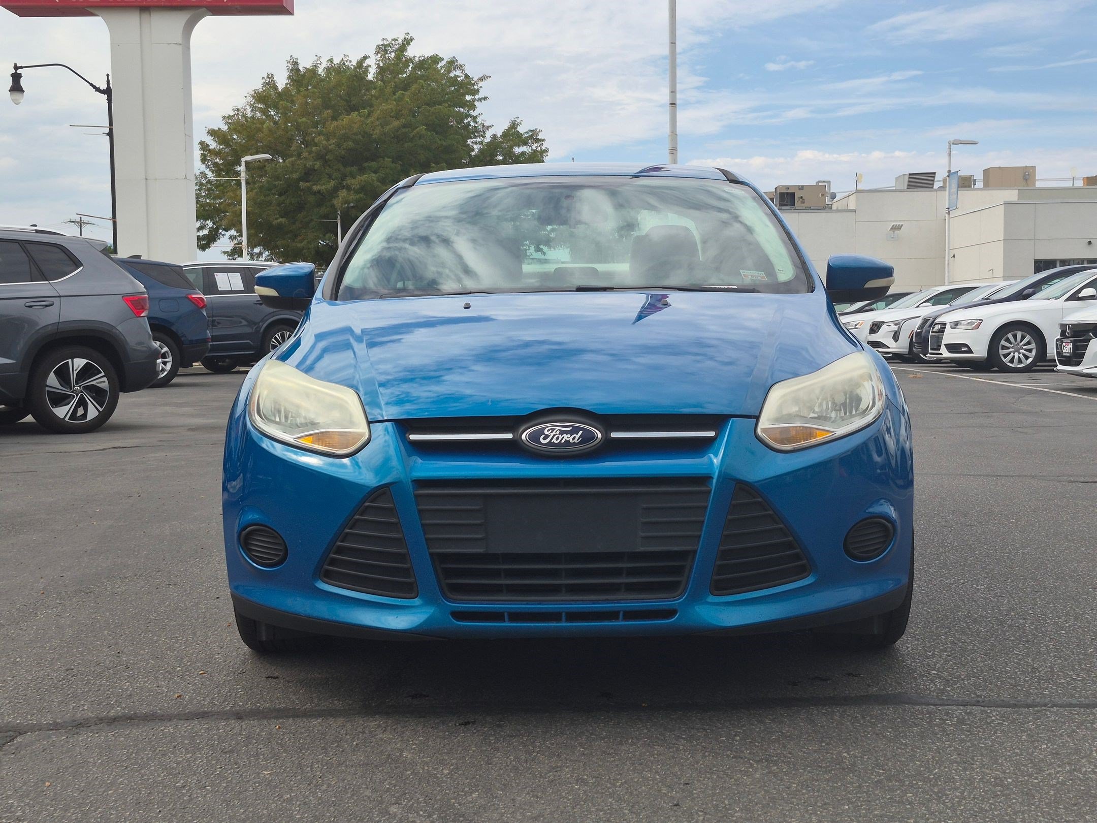 Used 2014 Ford Focus SE FWD image 11