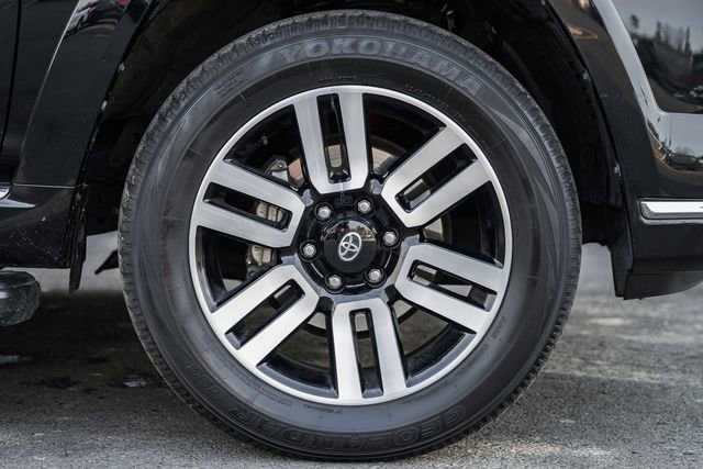 Used 2022 Toyota 4Runner Limited image 17