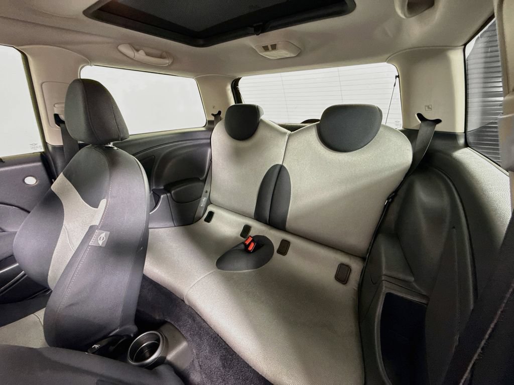 Used 2006 MINI Cooper S FWD image 21