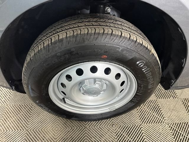 Used 2025 Ford Maverick XL w/ Equipment Group 101A image 10