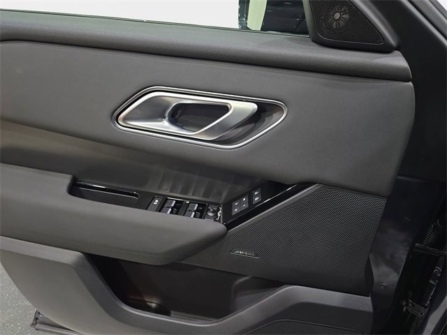Used 2024 Land Rover Range Rover Velar Dynamic SE image 27