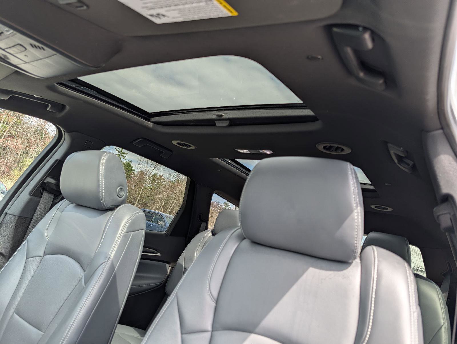 Used 2023 Buick Enclave Essence w/ Experience Buick Package image 18
