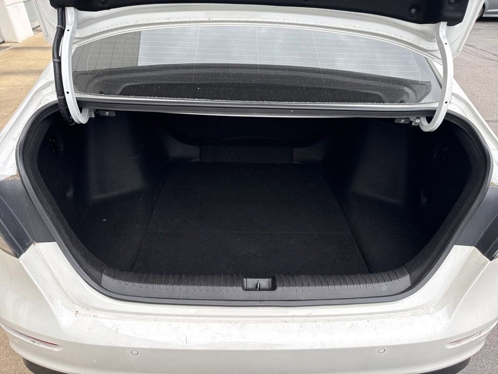 Certified 2023 Honda Accord Touring image 7