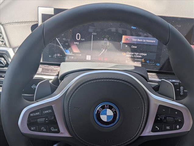New 2026 BMW X5 xDrive50e w/ M Sport Package AWD/4WD image 9
