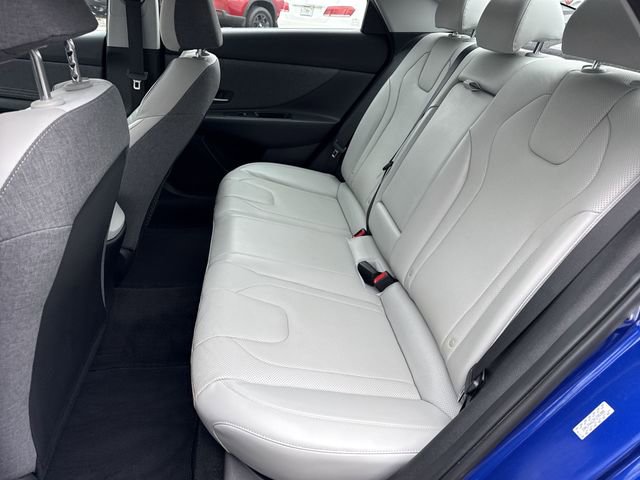 Used 2023 Hyundai Elantra Limited FWD image 23