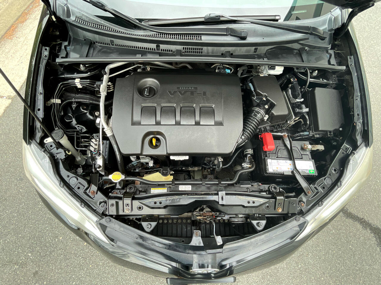 Used 2014 Toyota Corolla LE Premium image 28