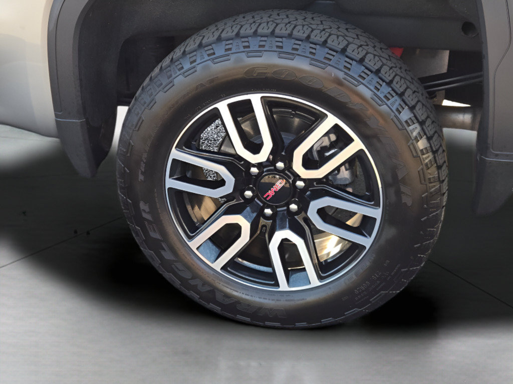 Certified 2025 GMC Sierra 1500 AT4 w/ AT4 Premium Package AWD/4WD image 20