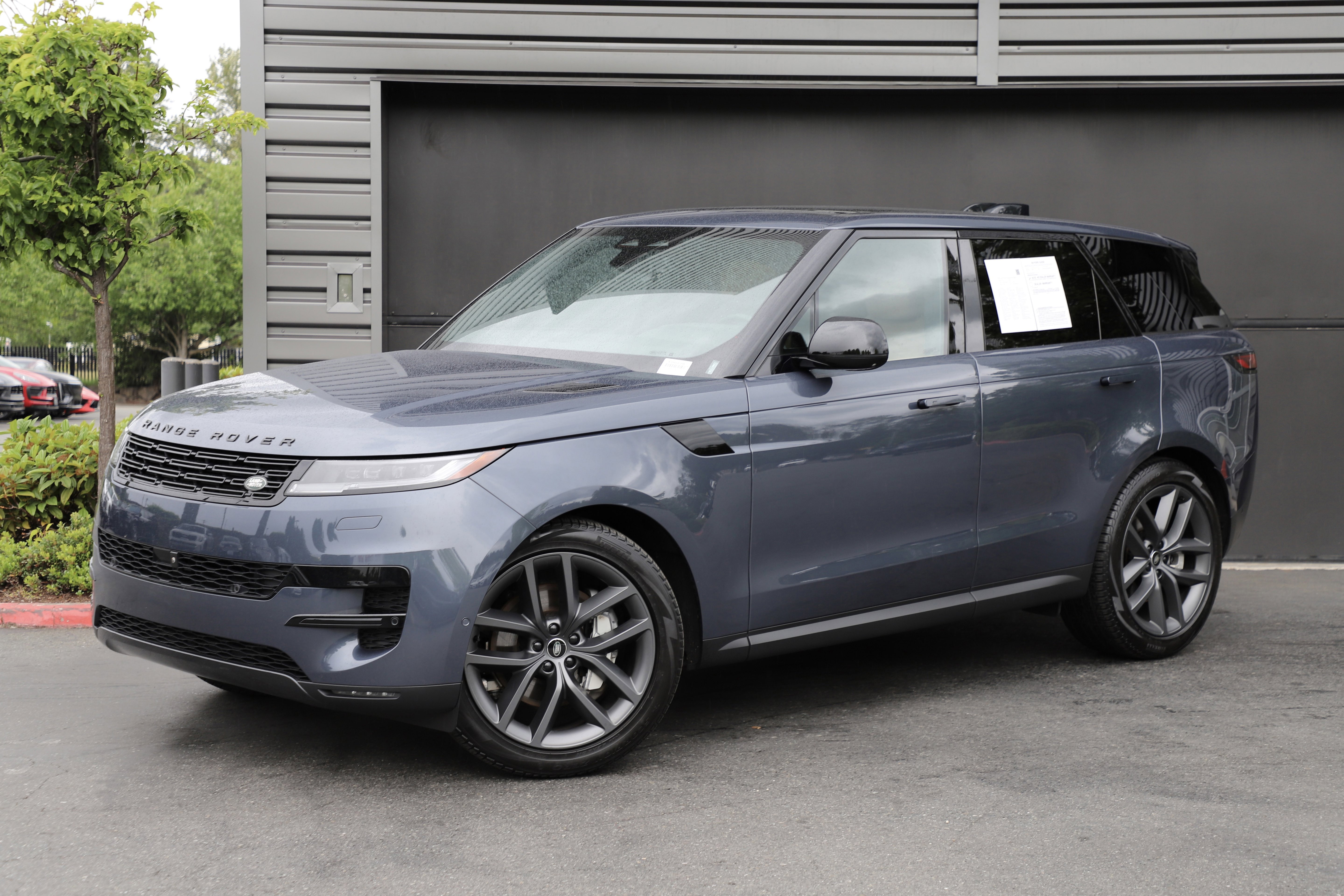 Certified 2025 Land Rover Range Rover Sport SE AWD/4WD video 1