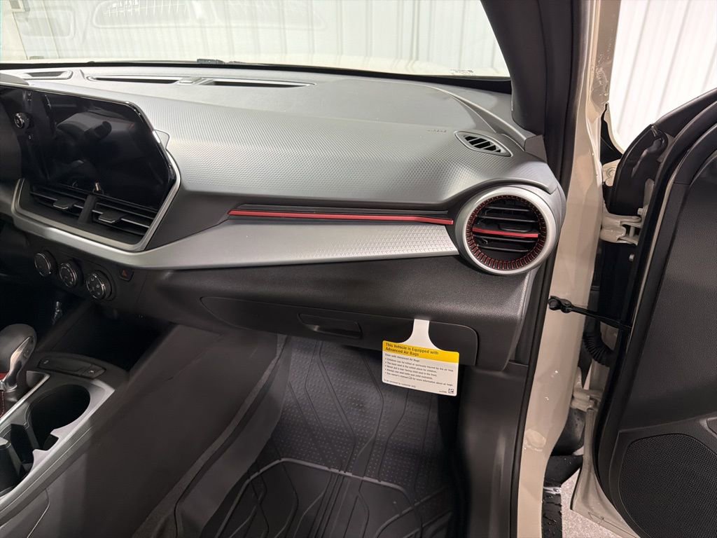 New 2026 Chevrolet Trax RS image 22