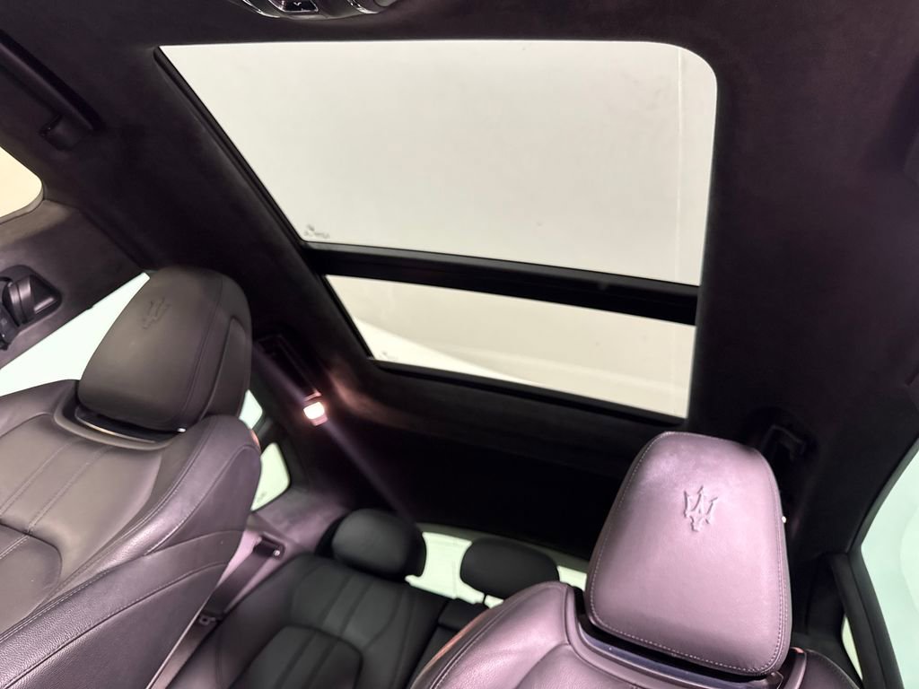 Used 2022 Maserati Levante GT image 20