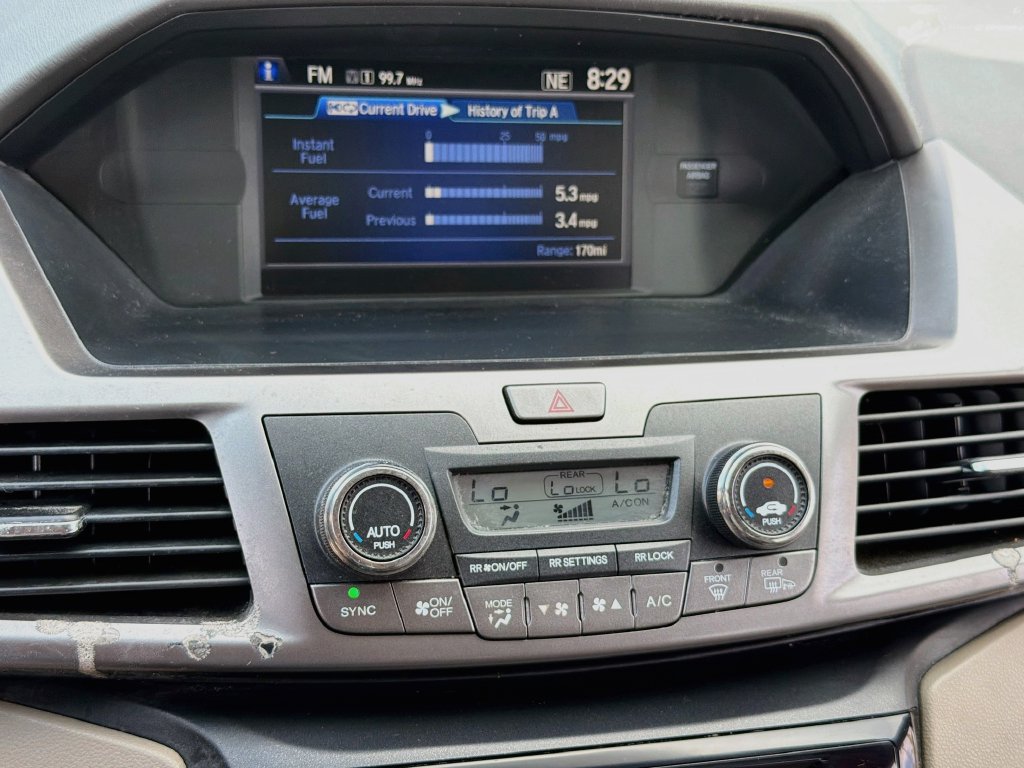 Used 2015 Honda Odyssey EX image 26