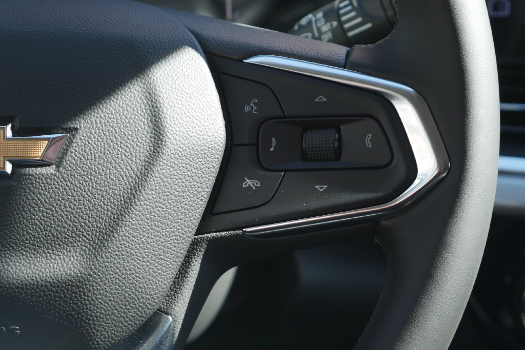 New 2026 Chevrolet Trax LT w/ LT Convenience Package FWD image 15