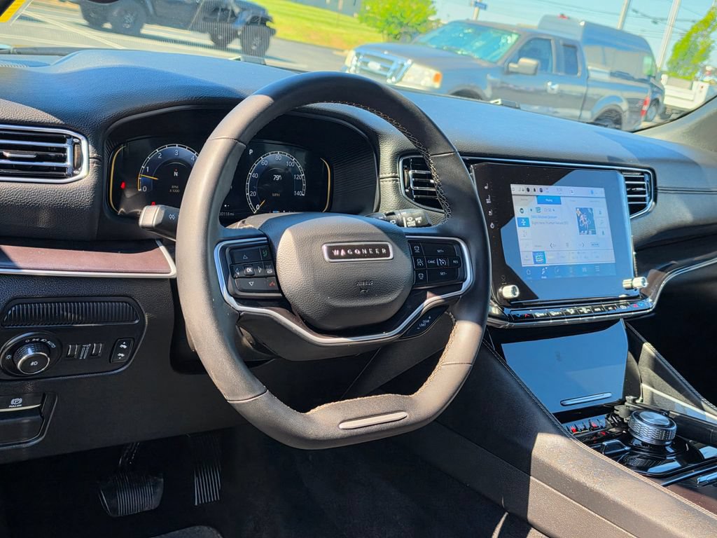 Used 2024 Jeep Wagoneer L 4WD w/ Premium Group I image 12