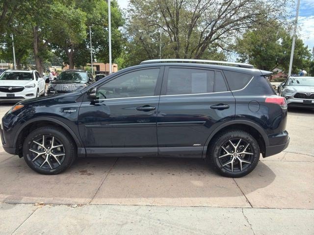Used 2017 Toyota RAV4 SE AWD/4WD image 3
