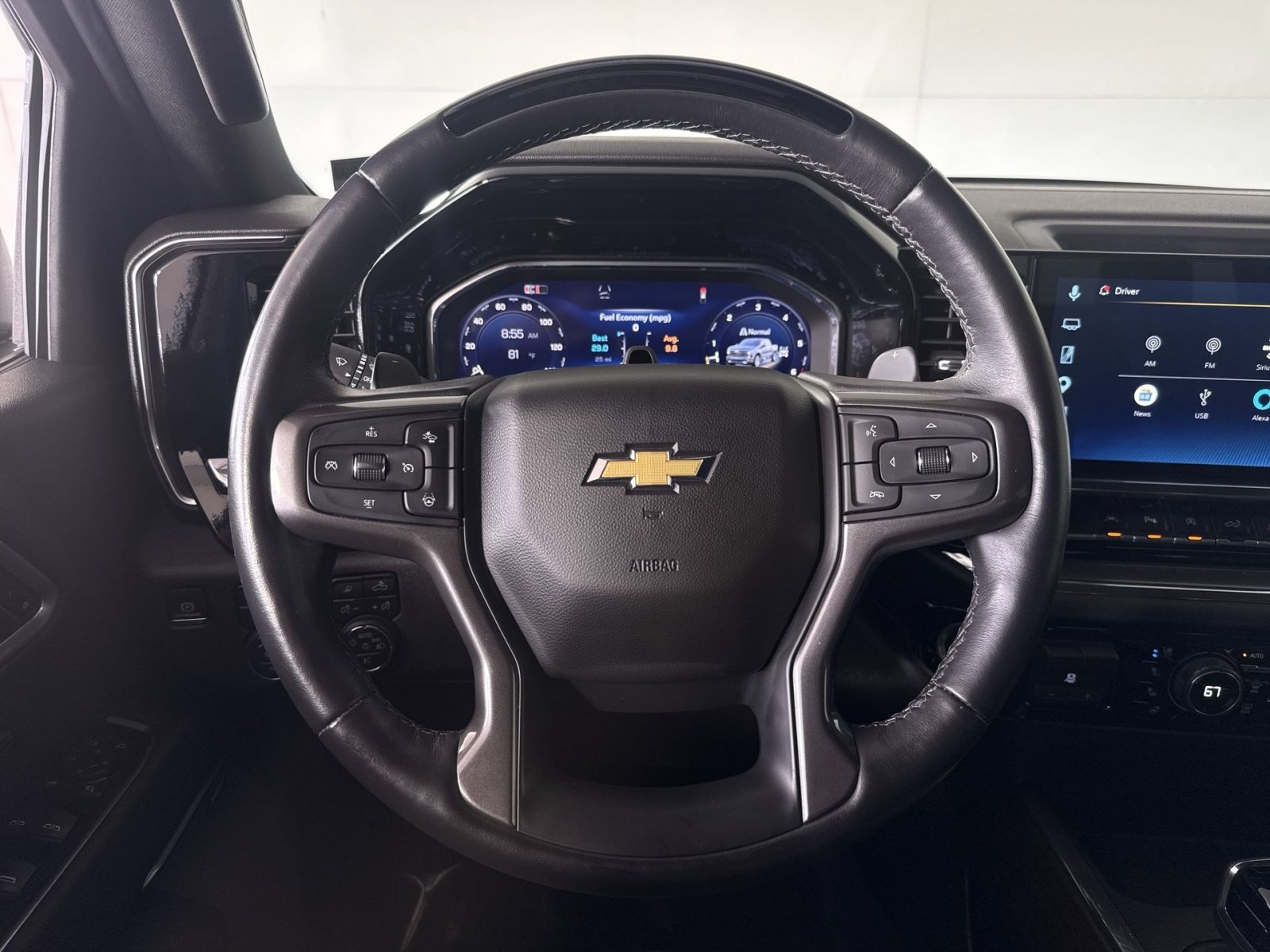 Used 2024 Chevrolet Silverado 1500 High Country AWD/4WD image 16
