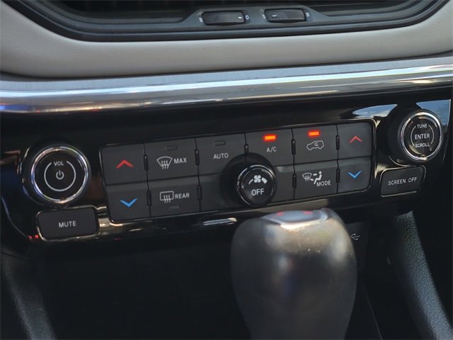 Used 2022 Jeep Compass Limited w/ Sun and Sound Group image 22