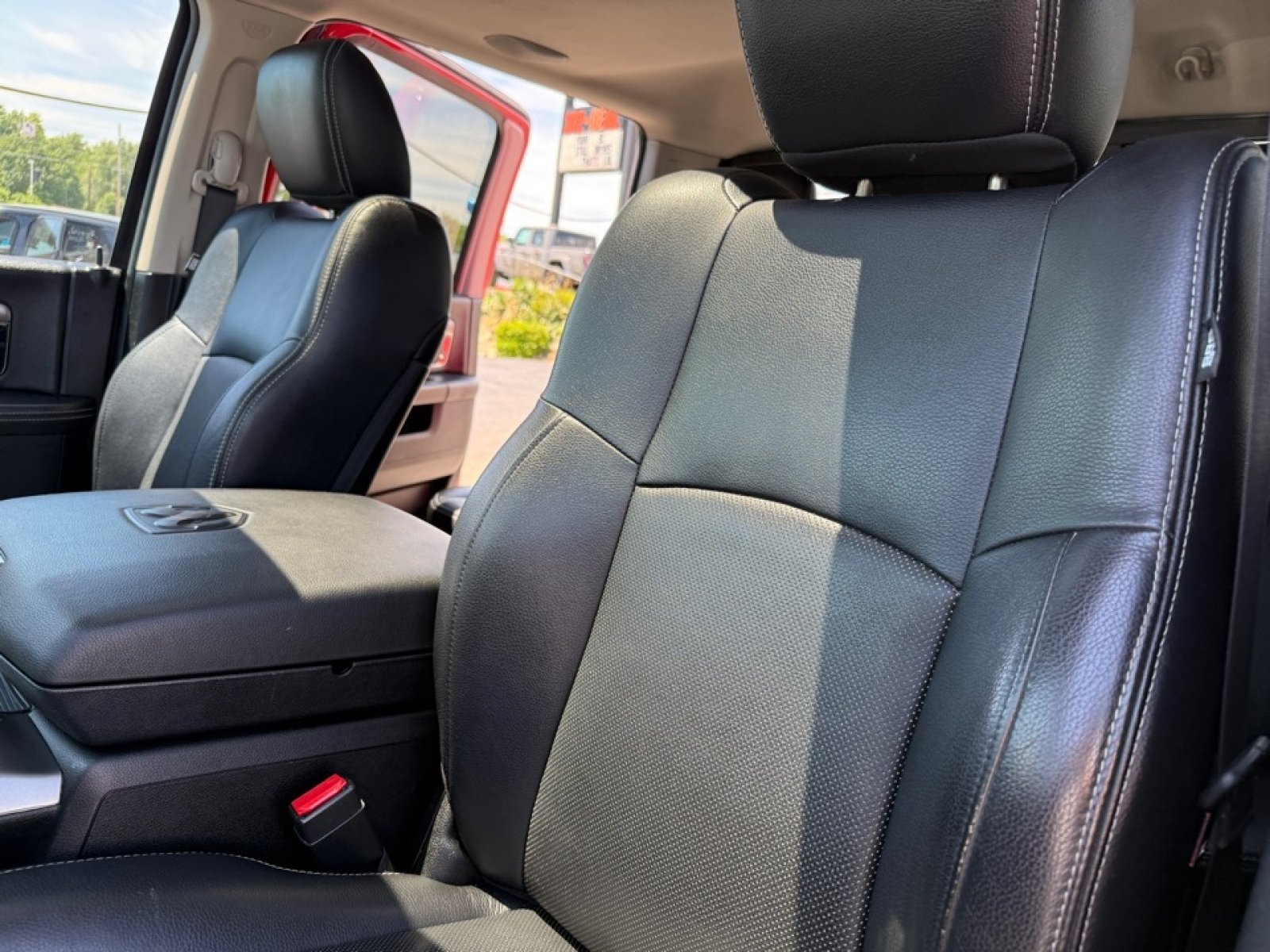 Used 2017 RAM 1500 Sport w/ Sport Premium Group AWD/4WD image 30
