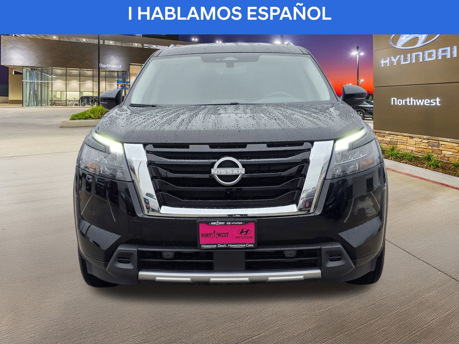 Used 2025 Nissan Pathfinder SL image 5