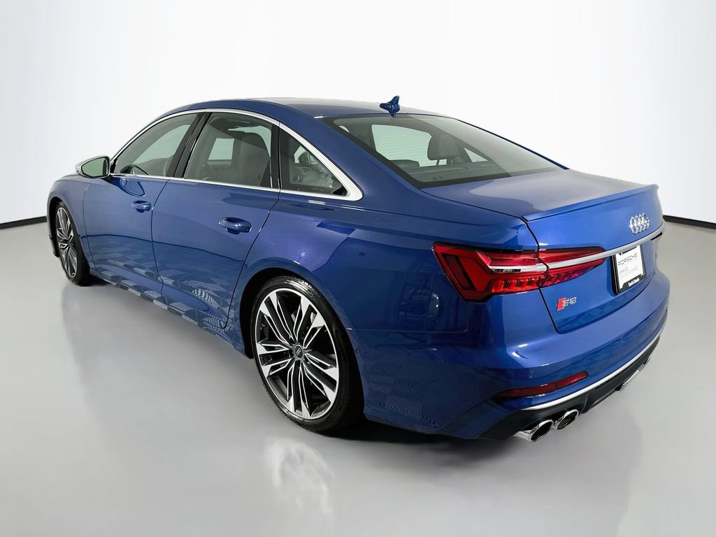 Used 2025 Audi S6 Prestige w/ Prestige Package AWD/4WD image 3