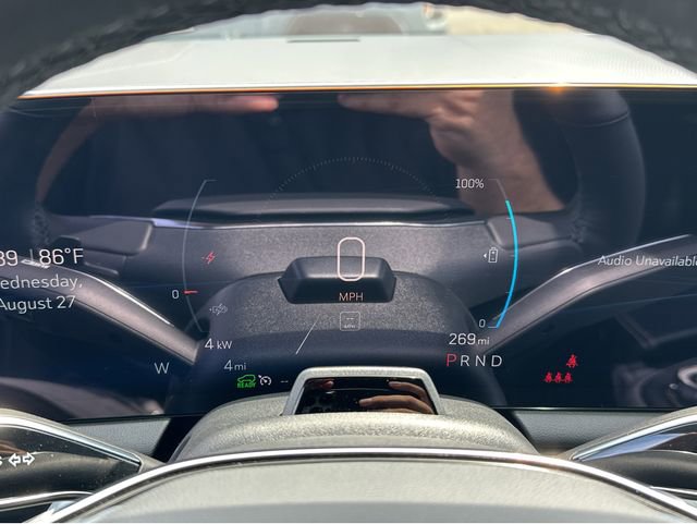 Used 2025 Cadillac Optiq Luxury 1 image 29