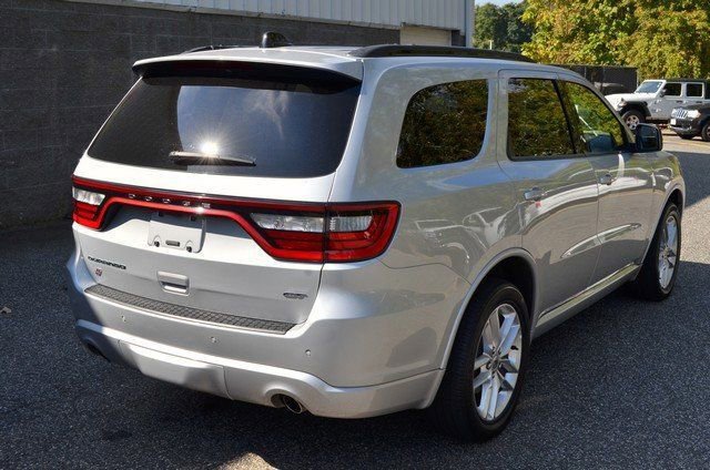 Used 2024 Dodge Durango GT image 8