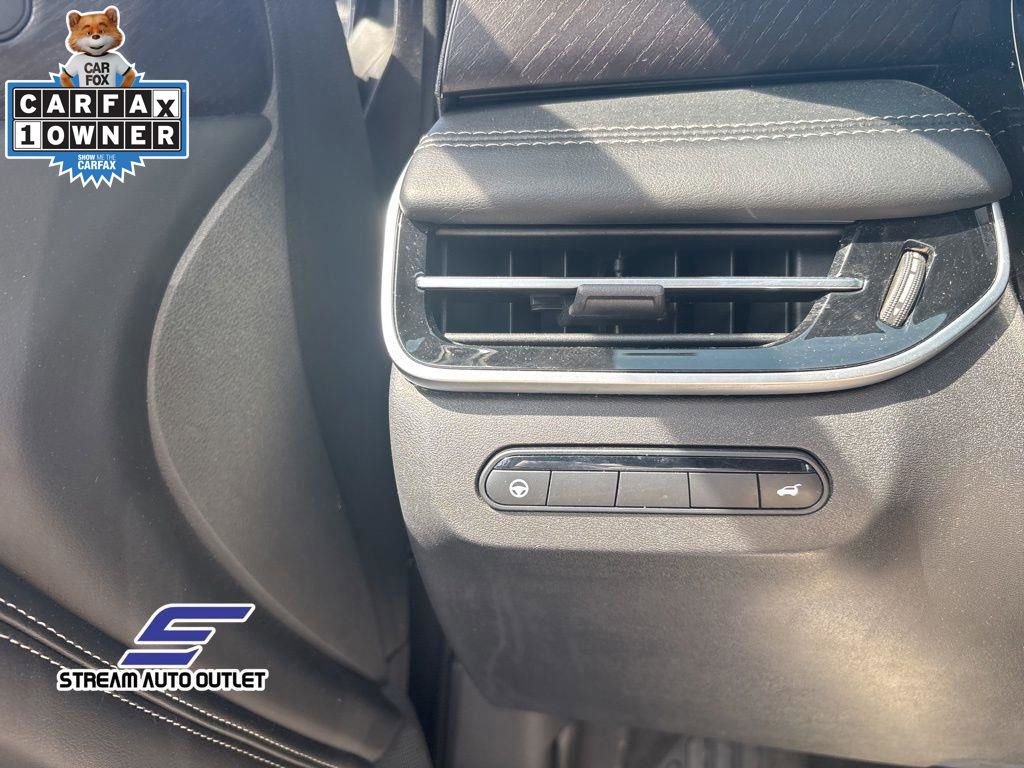 Used 2022 INFINITI QX60 Sensory w/ Cargo Package image 26