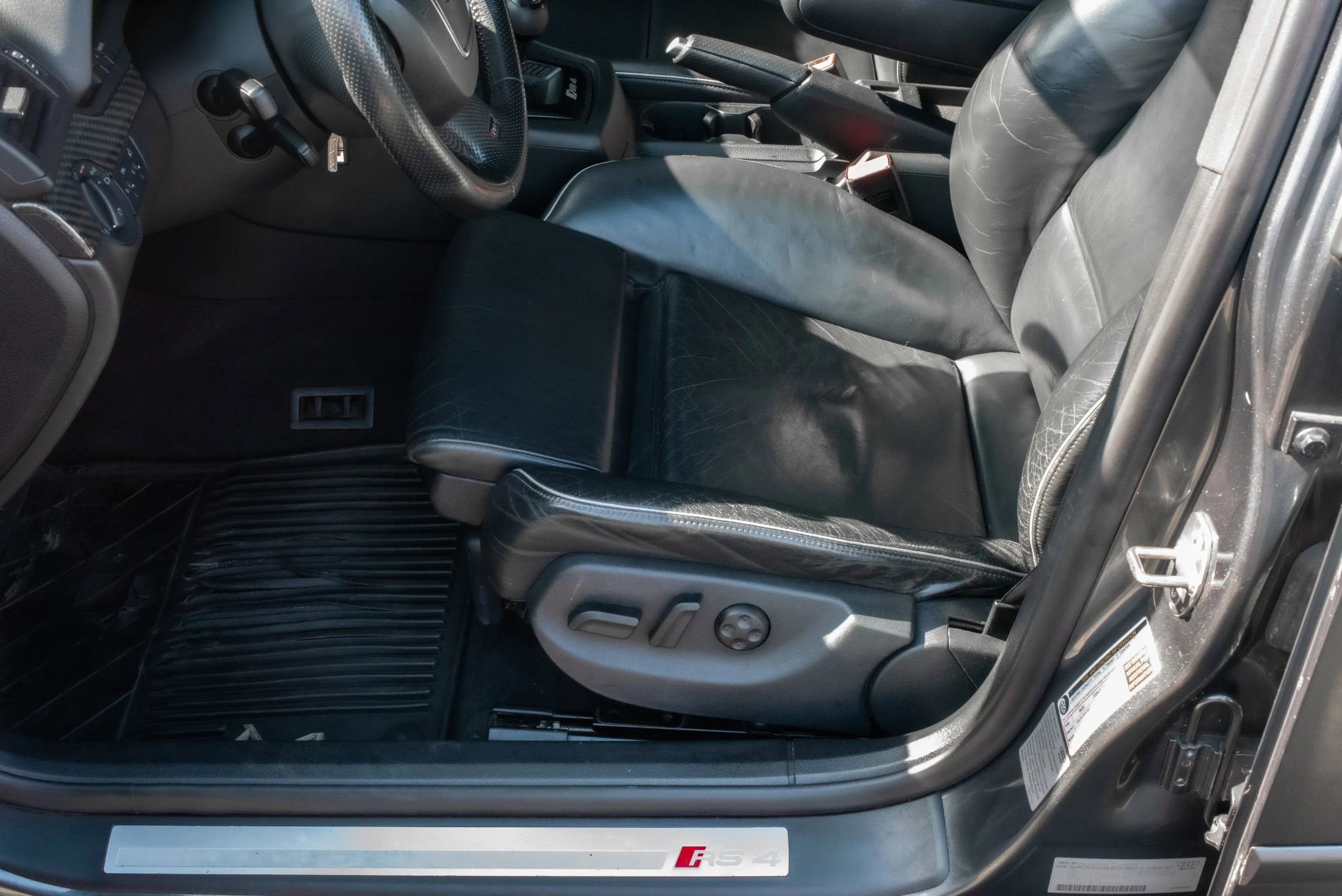 Used 2008 Audi RS 4 Sedan AWD/4WD image 16