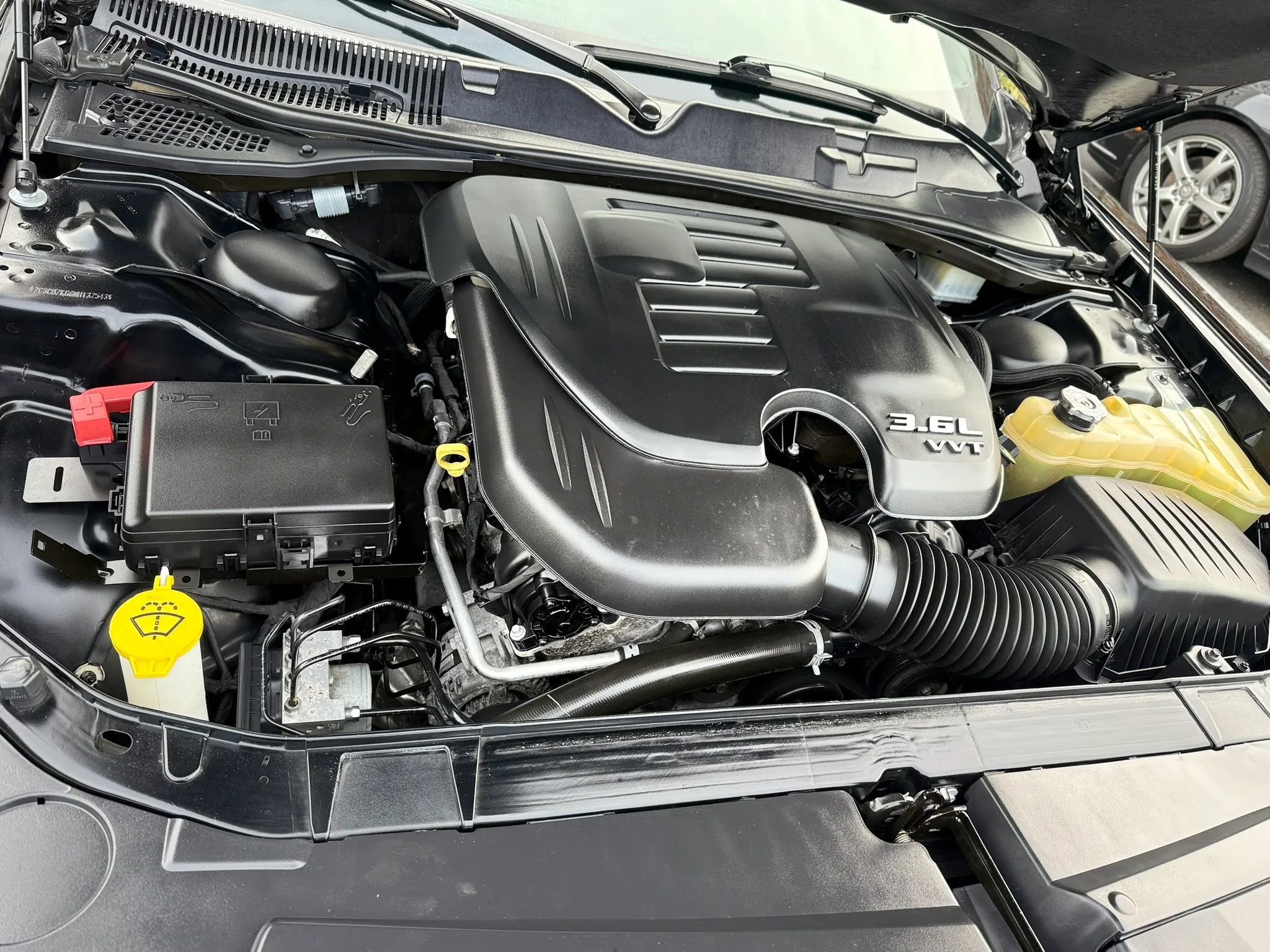Used 2022 Dodge Challenger GT AWD/4WD image 29