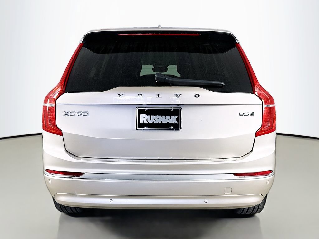 Certified 2025 Volvo XC90 B5 Core w/ Protection Package Premier image 6
