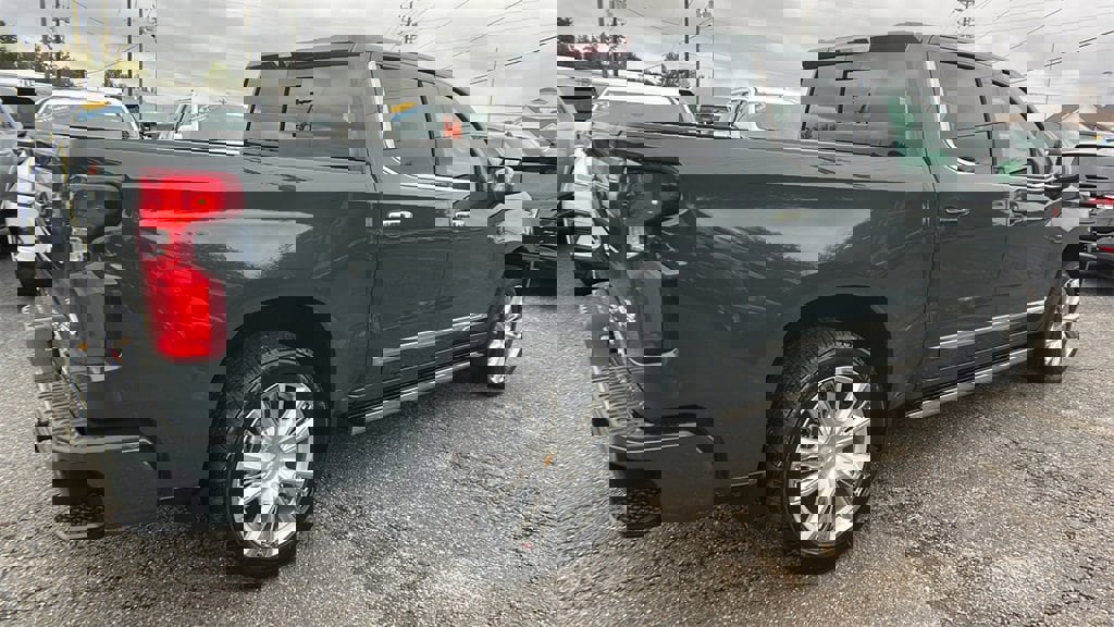 New 2026 Chevrolet Silverado 1500 High Country image 5