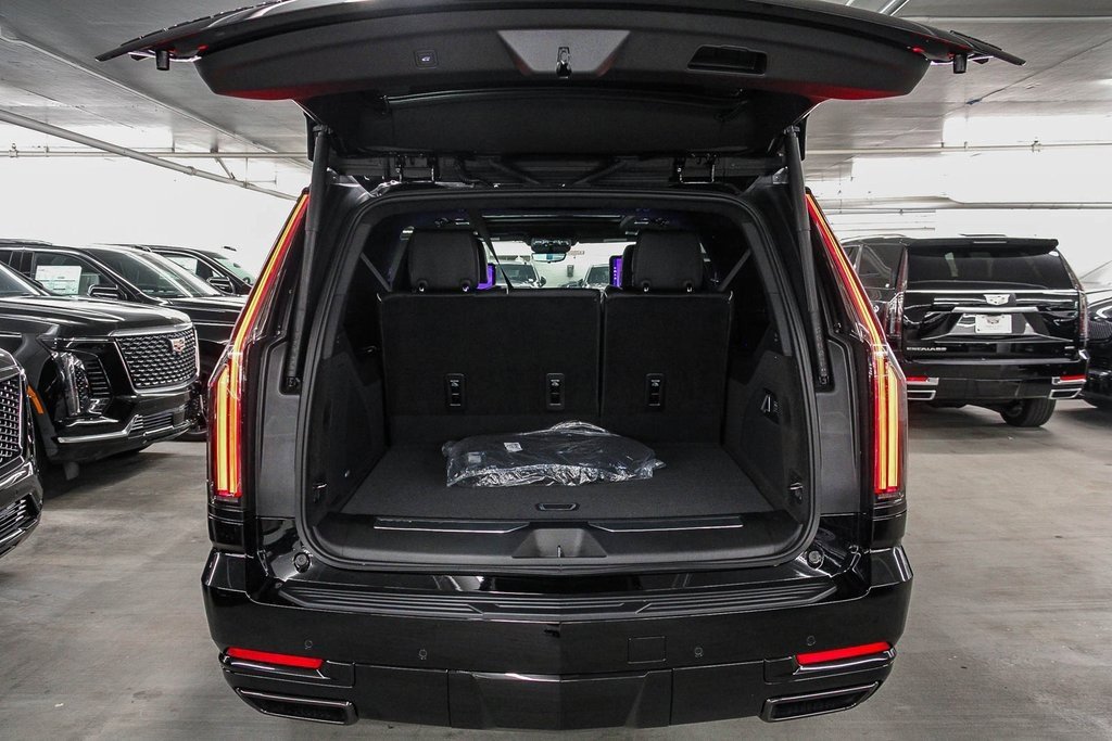 New 2026 Cadillac Escalade ESV Platinum Sport image 28