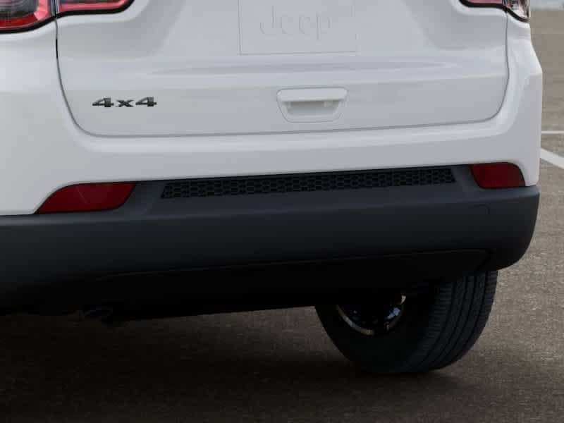 New 2026 Jeep Compass Latitude AWD/4WD image 13
