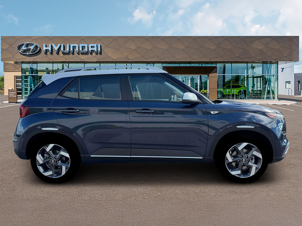 New 2026 Hyundai Venue SEL FWD image 9