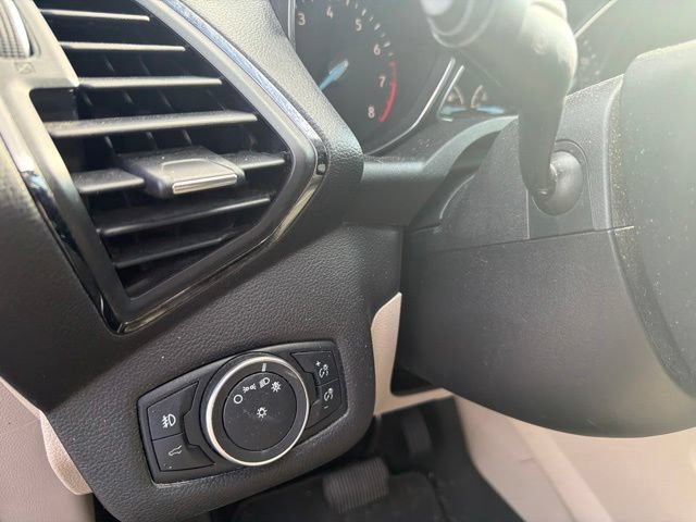 Used 2019 Ford Escape Titanium FWD image 7