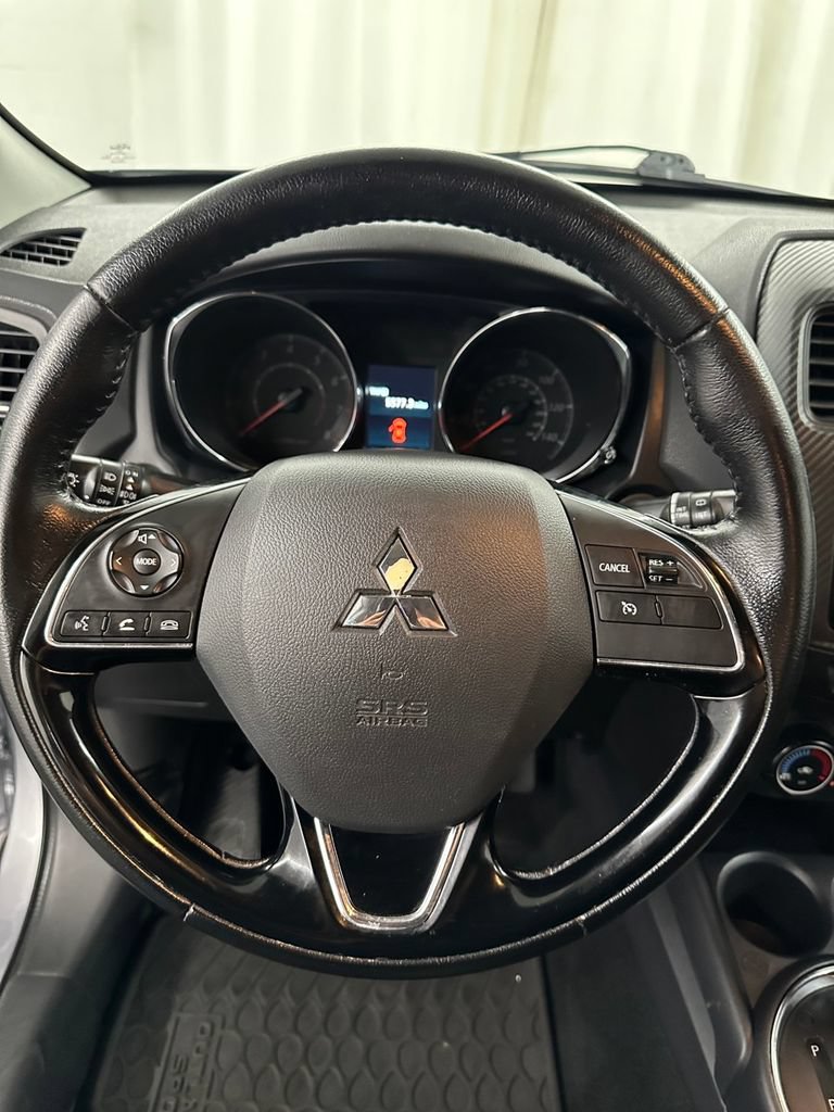 Used 2016 Mitsubishi Outlander Sport ES FWD image 15