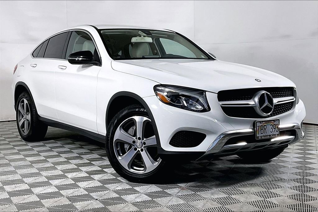 Used 2017 Mercedes-Benz GLC 300 4MATIC Coupe w/ Premium 2 Package image 12