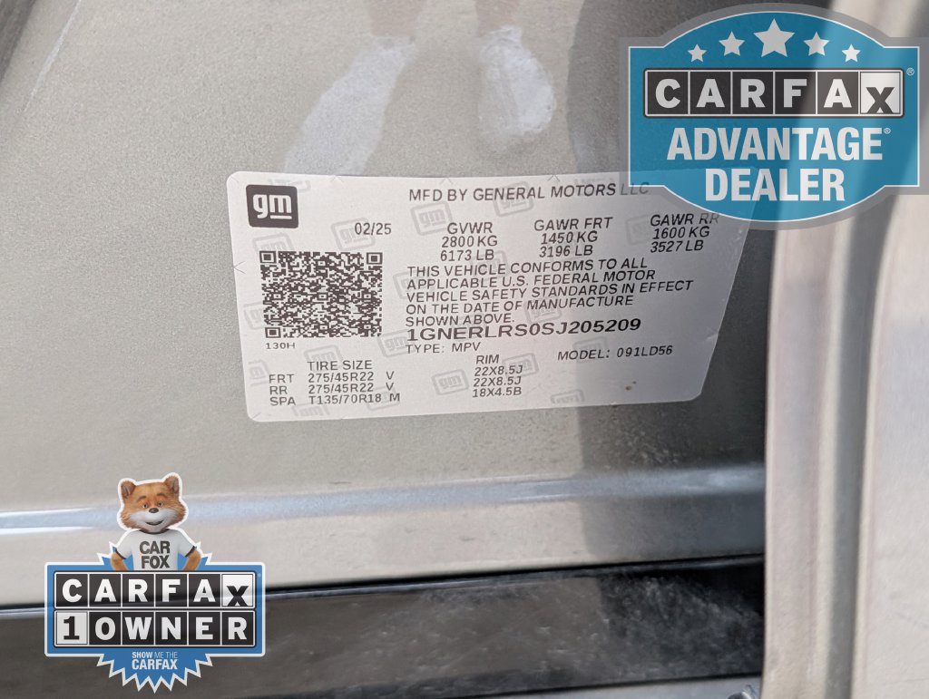 Used 2025 Chevrolet Traverse RS w/ LPO, Floor Liner Package FWD image 39
