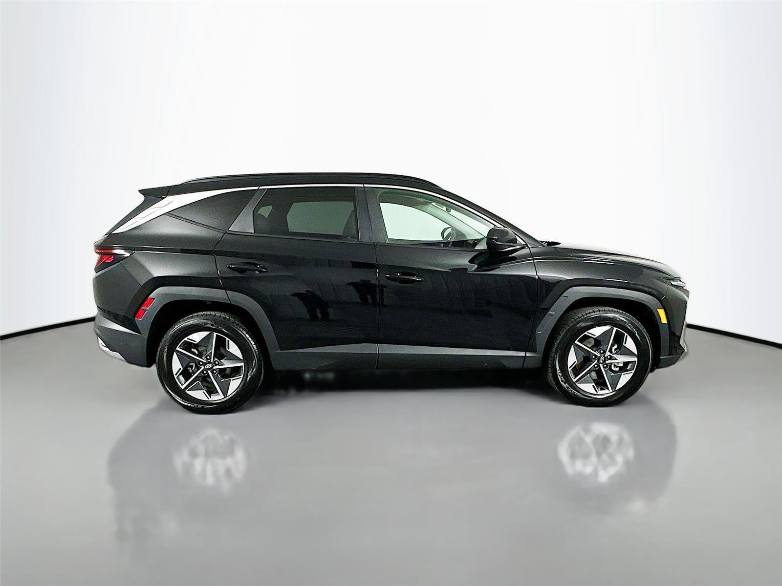 Used 2025 Hyundai Tucson SEL image 17