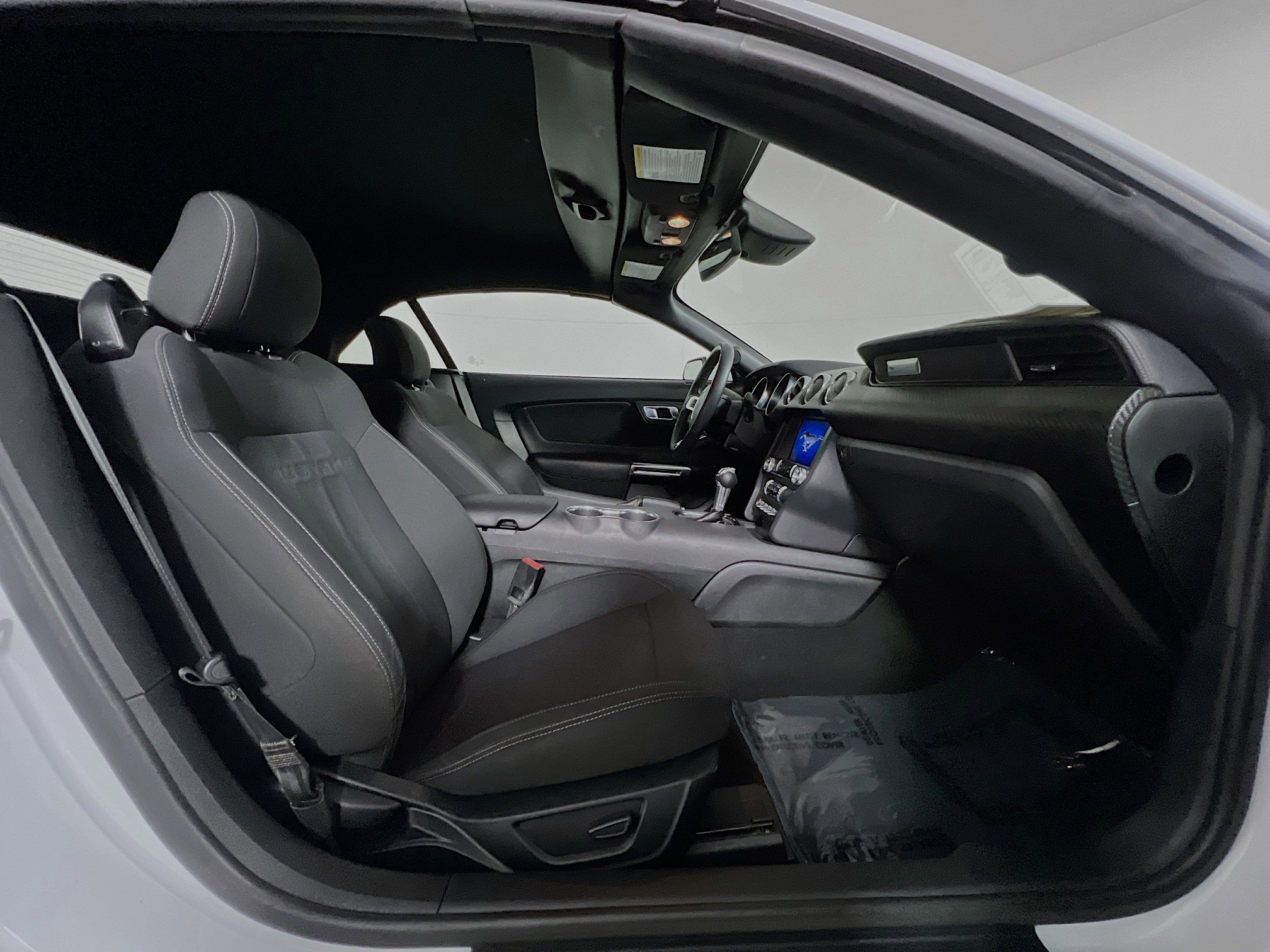 Used 2023 Ford Mustang Convertible w/ Equipment Group 101A image 30