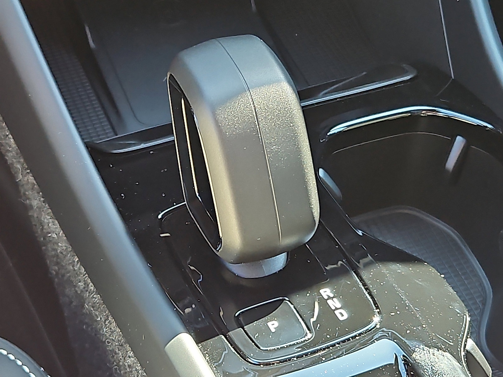New 2026 Volvo XC40 B5 Ultra w/ Protection Package Premier AWD/4WD image 13