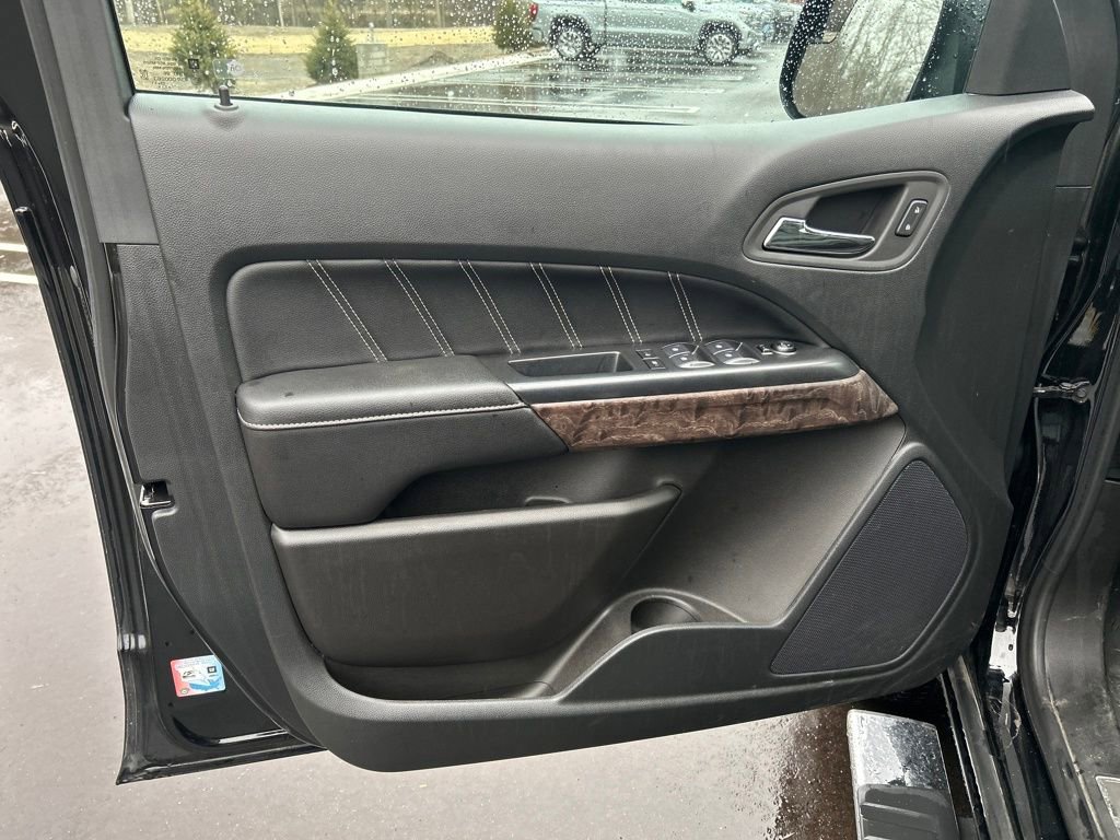 Used 2022 GMC Canyon Denali image 14