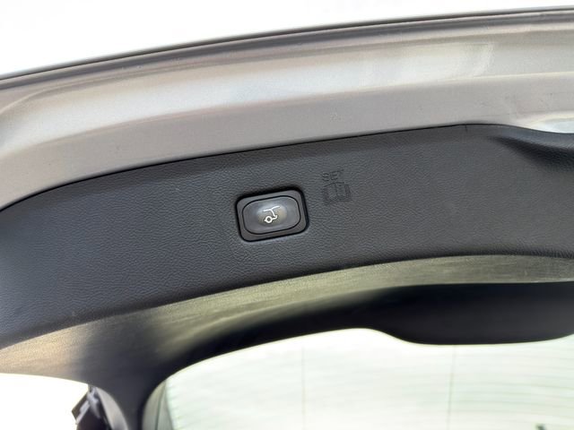 Used 2022 Ford Edge SEL w/ Convenience Package image 39