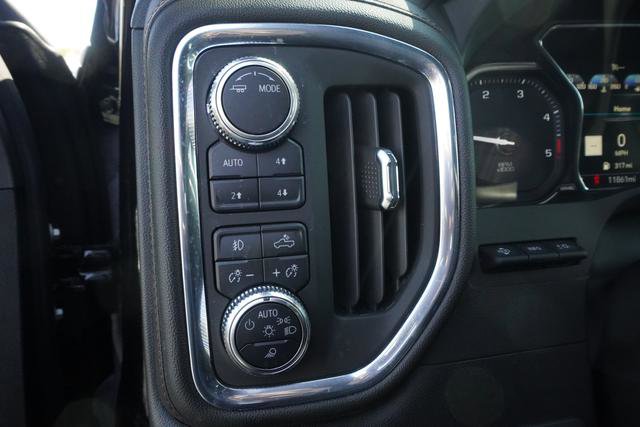 Used 2023 GMC Sierra 2500 AT4 w/ AT4 Premium Plus Package image 16