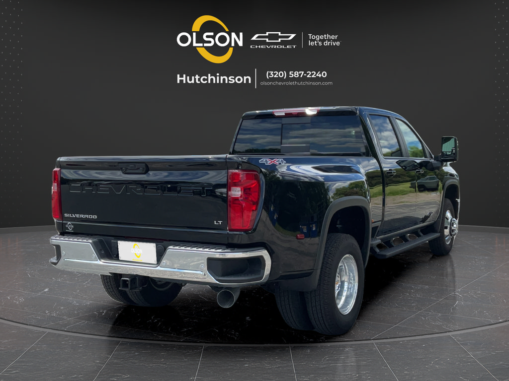 Used 2026 Chevrolet Silverado 3500 LT w/ All Star Edition AWD/4WD image 13