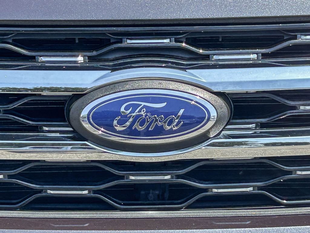 Used 2024 Ford Expedition Limited RWD image 6