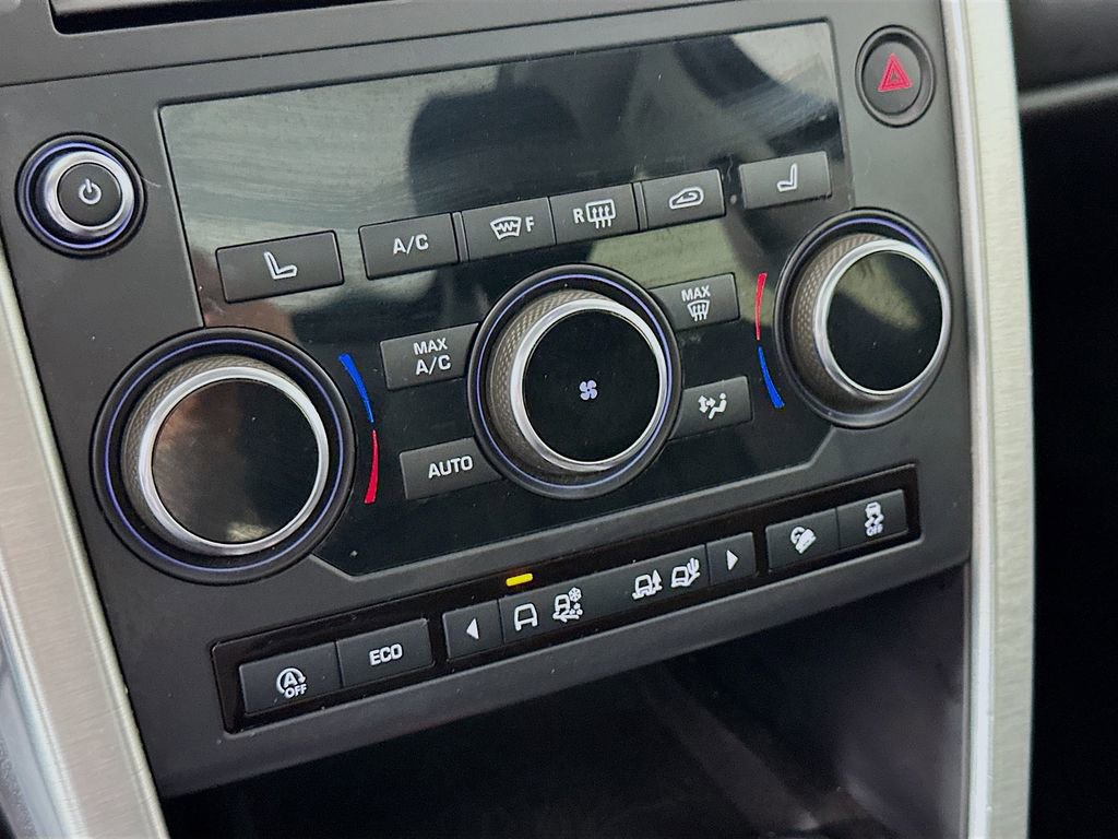 Used 2018 Land Rover Discovery Sport HSE AWD/4WD image 17