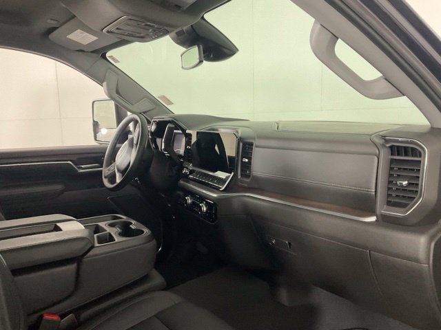 Used 2025 GMC Sierra 2500 SLT AWD/4WD image 29