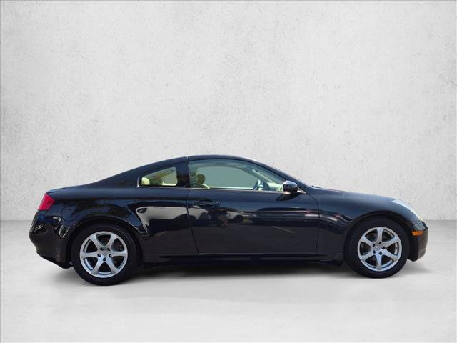 Used 2004 INFINITI G35 Coupe w/ Premium Pkg RWD image 4